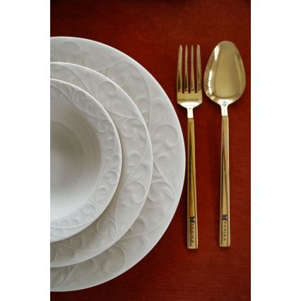 18-delige serviesset, wit porselein