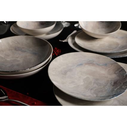 24-delige serviesset van bruin porselein