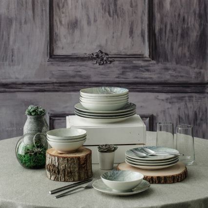 24-delige serviesset van bruin porselein