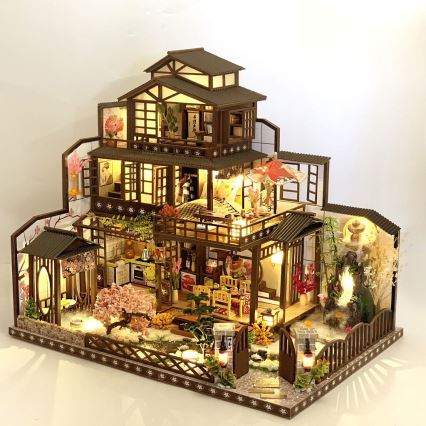 2Kids Toys - Miniatuur van een huis Luxe sakuravilla 2xAAA