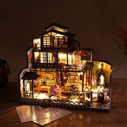 2Kids Toys - Miniatuur van een huis Luxe sakuravilla 2xAAA