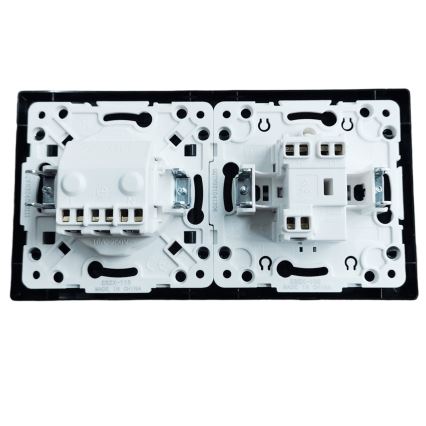 Aigostar - Dubbele schakelaar nr. 5 en SCHUKO-stopcontact 230 V met afdekraam, zwart
