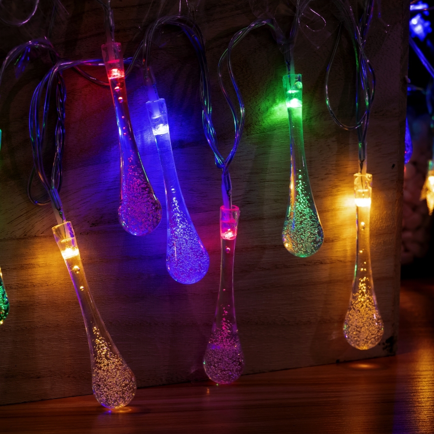 Aigostar - LED-buitenslinger 25xLED/8 functies 3xAA 2,5 m IP44 meerkleurige druppels