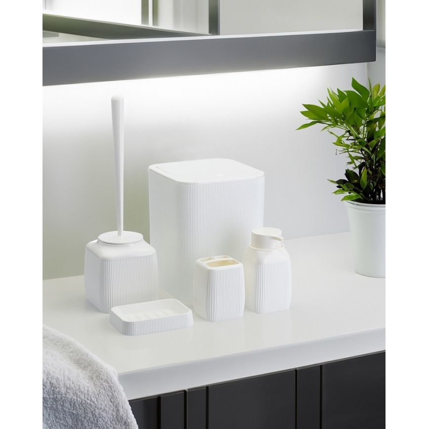 Badkamer set CRYSTAL 5 st. wit