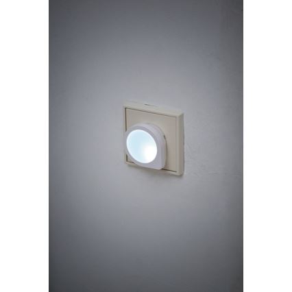 Brennenstuhl - LED Oriëntatie wandcontactdoos met sensor LED/0,2W/230V