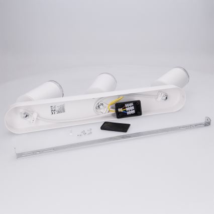 Brilagi - Badkamer spot SELE 3xGU10/30W/230V IP44 wit
