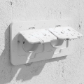 Brilagi - Buiten inbouw-vloerdoos met dubbel stopcontact, IP55, wit, rechthoekig