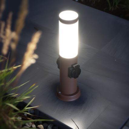 Brilagi - Buitenlamp NOVA met 2 SCHUKO-stopcontacten, 1xE27/15W/230V, 40 cm, IP44, bruin