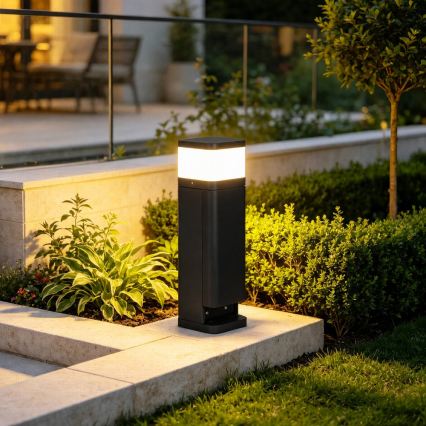 BRILAGI - Buitenlamp met 2 SCHUKO-stopcontacten PILLAR 1xG9/11W/230V IP44 zwart