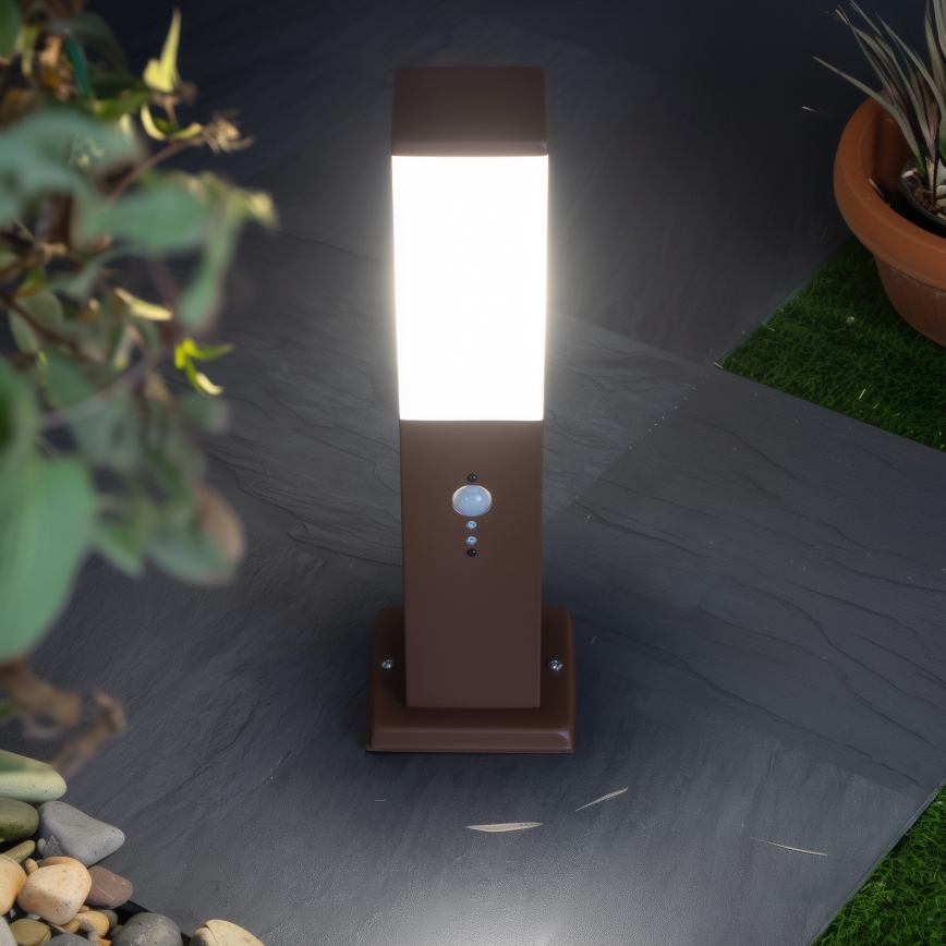 Brilagi - Buitenlamp met sensor NOVA 1xE27/15W/230V 40 cm IP44 bruin