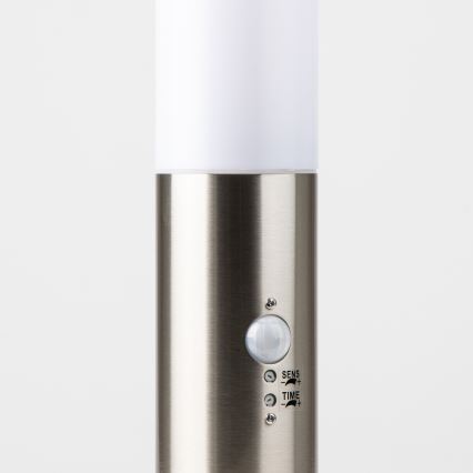 Brilagi - Buitenlamp met sensor NOVA 1xE27/15W/230V 40 cm IP44 mat chroom