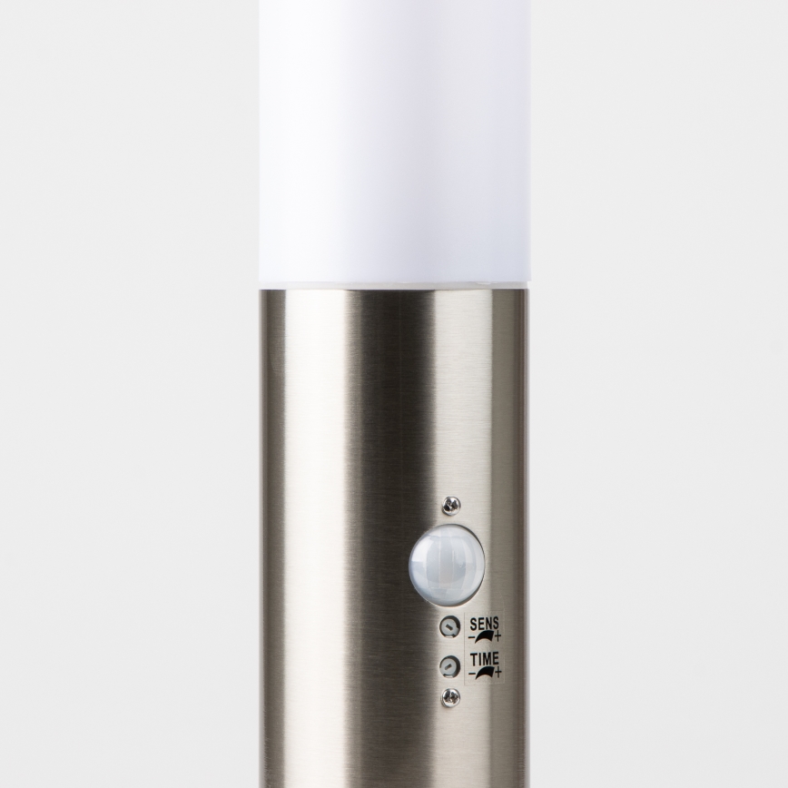 Brilagi - Buitenlamp met sensor NOVA 1xE27/15W/230V 40 cm IP44 mat chroom