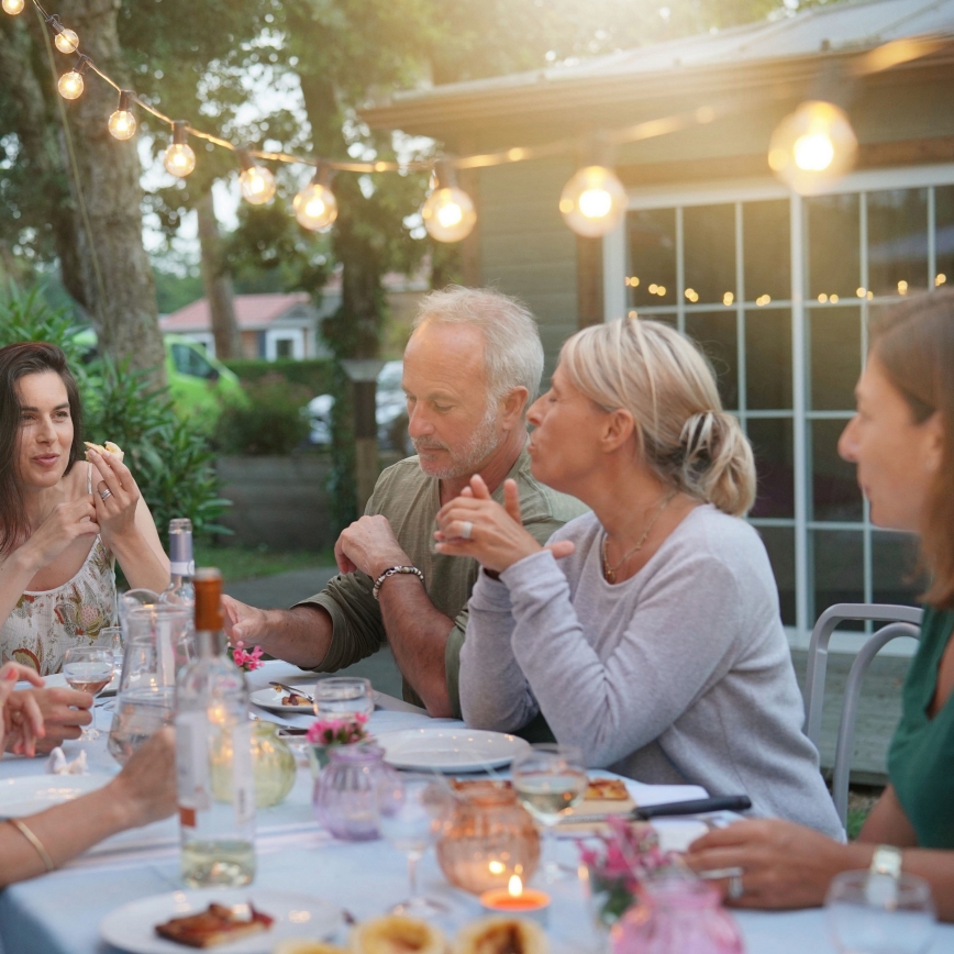 Brilagi - LED buiten decoratieve lichtsnoer GIRLANDA 18xE12/0,6W/230V 13m zwart IP44 warm wit