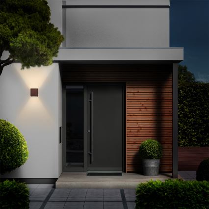 Brilagi - LED buitenwandlamp CUBE LED/6W/230V bruin IP54