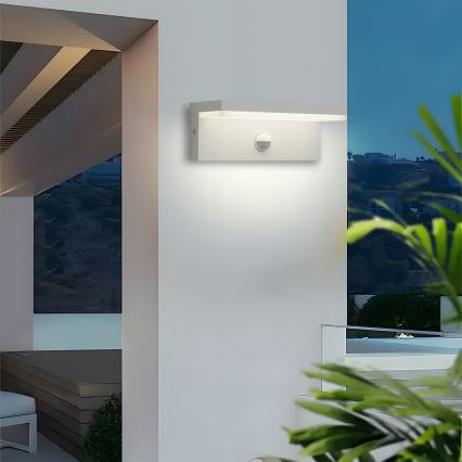 Brilagi - LED buitenwandlamp met geïntegreerde sensor TESSI LED/10W/230V wit IP54