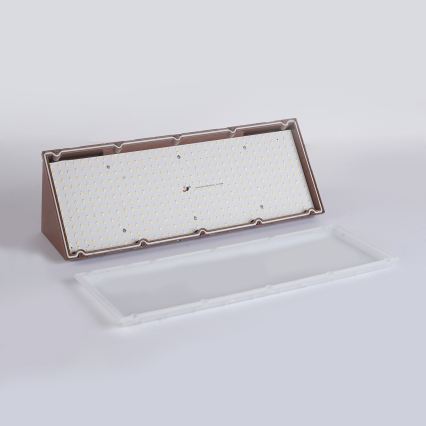 Brilagi - LED buitenwandlamp TRIANGLE LED/42W/230V bruin IP65