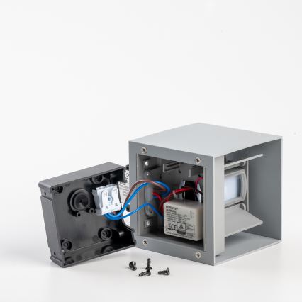 BRILAGI - LED CUBE buitenwandlamp met sensor, 6W, 230V, grijs, IP65