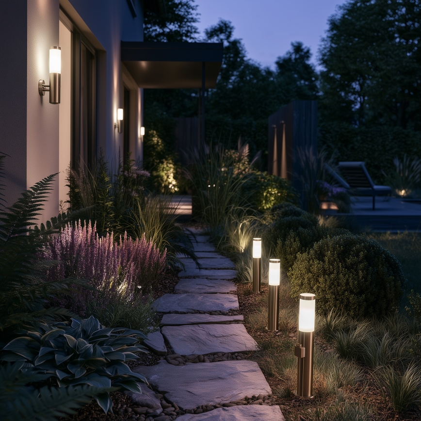 BRILAGI - ELIA LED dimbare buitenlamp met stopcontact 1xE27/6W/230V 2700-6500K IP44 Wi-Fi 50 cm mat chroom