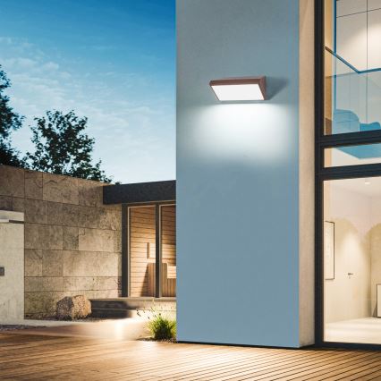 Brilagi - LED RGBW dimbare buitenwandlamp TRIANGLE 1xE27/15W/230V 2700-6500K IP65 bruin