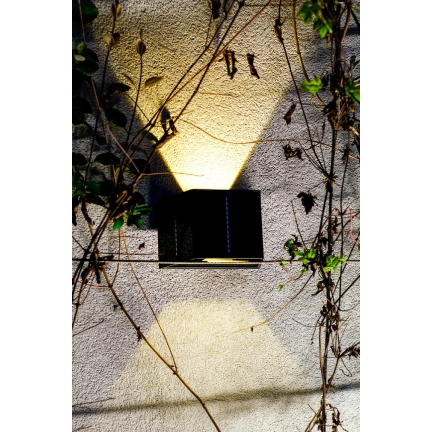 Brilagi - LED Solar wandlamp met sensor SOLAR CUBE LED/2W/3,2V 1300 mAh IP54