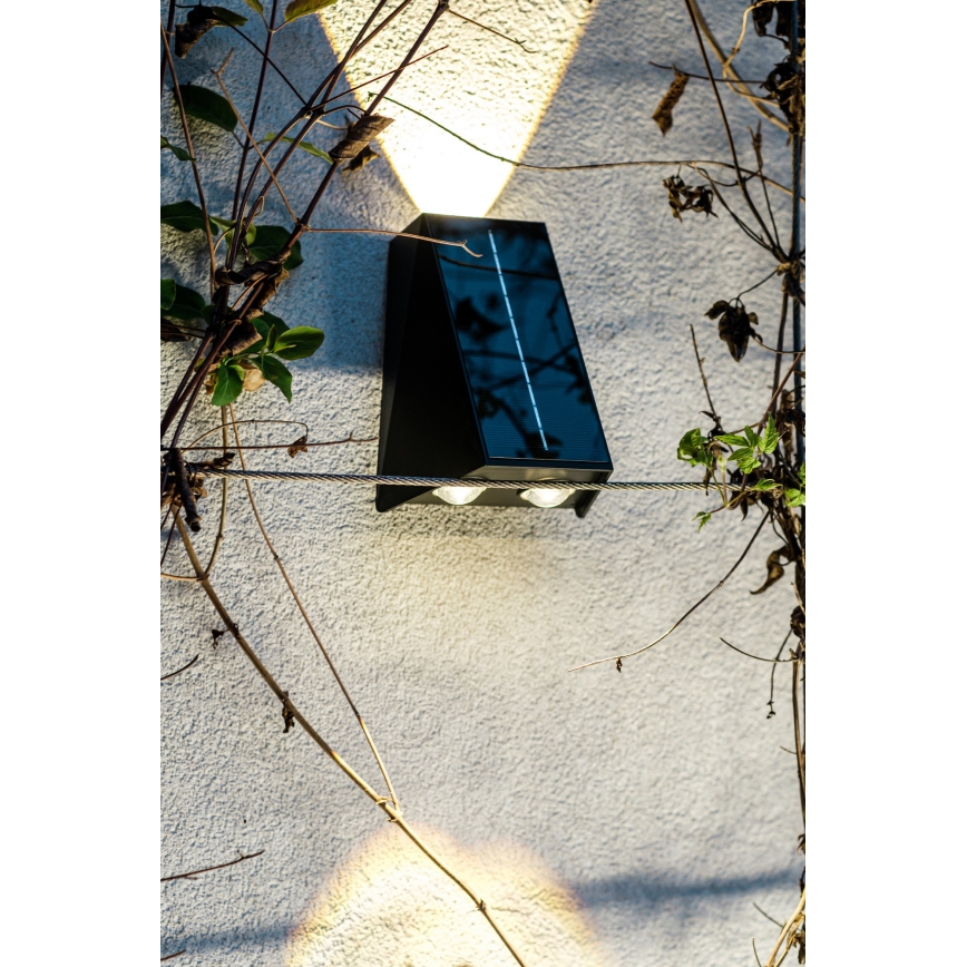 Brilagi - LED Solar wandlamp PYRAMID LED/2W/3,2V 1300 mAh IP54