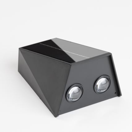 Brilagi - LED Solar wandlamp PYRAMID LED/2W/3,2V 1300 mAh IP54