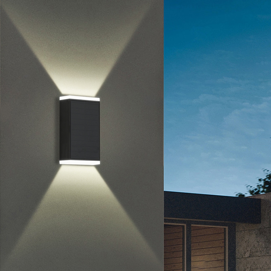 Brilagi - LED Solar wandlamp ZON GUARD LED/2W/3,7V 2000 mAh IP45