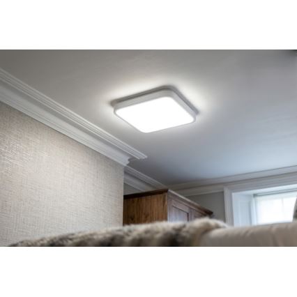 Brilagi - LED plafondlamp voor badkamer met sensor ZENNA LED/24W/230V 34,5x34,5 cm IP44 wit + afstandsbediening