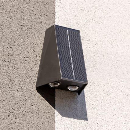 Brilagi - LED Zonne-wandlamp PYRAMID LED/2W/3,2V 1300 mAh IP54