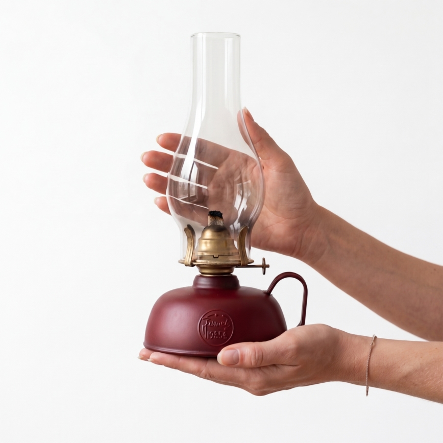 Brilagi - MERLIN petroleumlamp rood