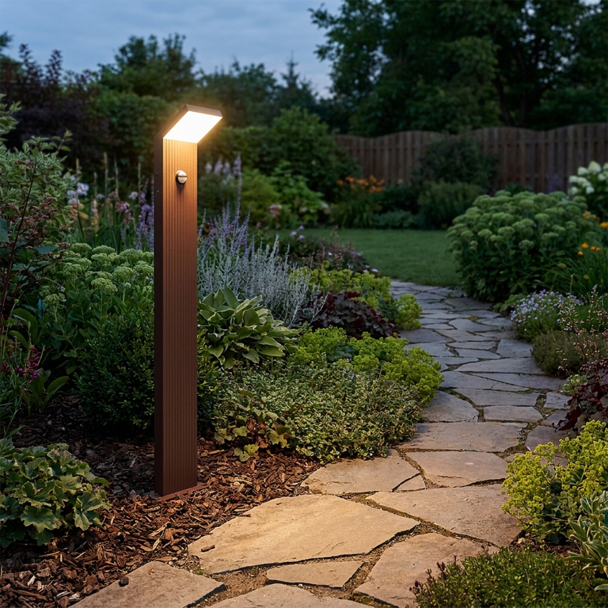 Brilagi - RIANO LED buitenlamp met sensor LED/8W/230V, bruin, IP65, 80 cm