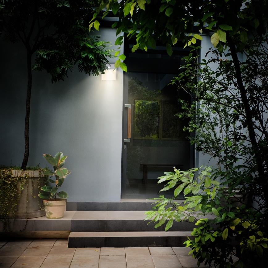 Brilagi - LED Buitenwandlamp met sensor TERNI LED/12W/230V grijs IP44