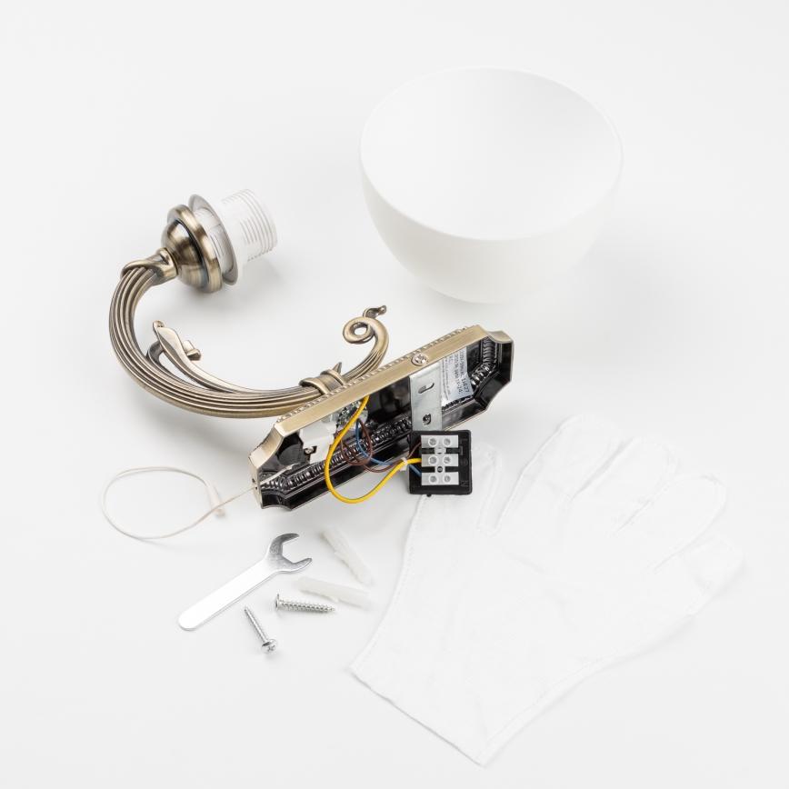 Brilagi - Wandlamp CLASSIC 1xE27/60W/230V messing