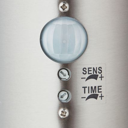 Brilliant - LED Buitenlamp met een sensor LEIGH LED/0,9W/230V + 1xE27/11W 80 cm IP44 glanzend chroom