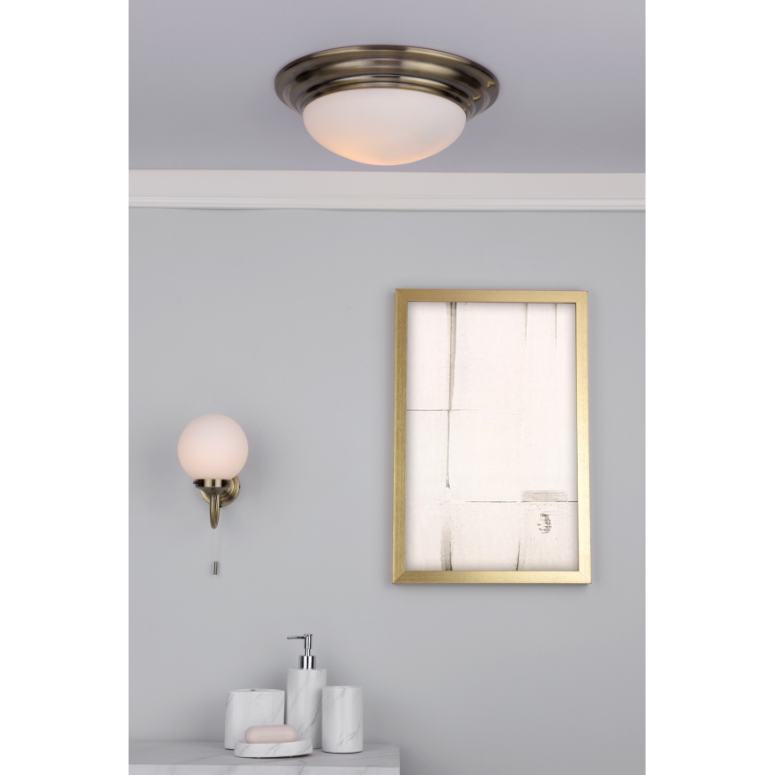 Där Lighting BAR5275 - Badkamerplafondlamp BARCLAY 1xE27/60W/230V Ø 31 cm messing