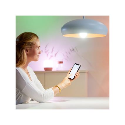 Dimbare LED Lamp A60 E27/8W/230V 2700K CRI 90 Wi-Fi - WiZ