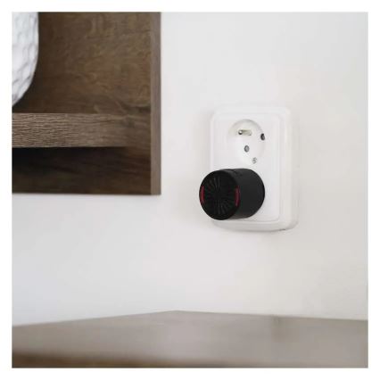 Draadloze deurbel voor stopcontact 230V + 1xCR2032 zwart