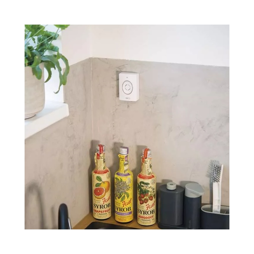 Draadloze video deurbel met een zonnepaneel GoSmart 4400 mAh 3xAA IP44 Wi-Fi Tuya