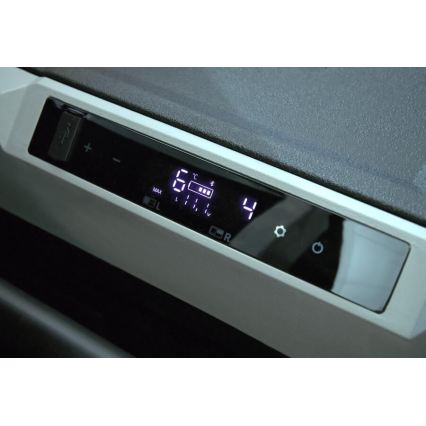 Draagbare autokoelbox met compressor 230/24/12V