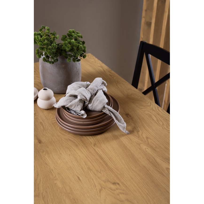 Eettafel CARYS eiken