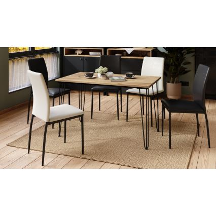 Eettafel HALIJA met eiken decor