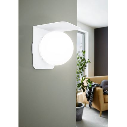 Eglo - Witte Wandlamp voor buiten 1x E27 / 15W / 230V IP44