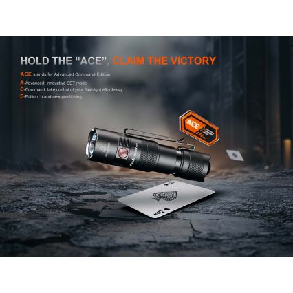 Fenix PD26RACE - Dimbare oplaadbare LED-zaklamp, LED/USB, 1600 mAh, IP68, 1300 lm, 556 h, zwart