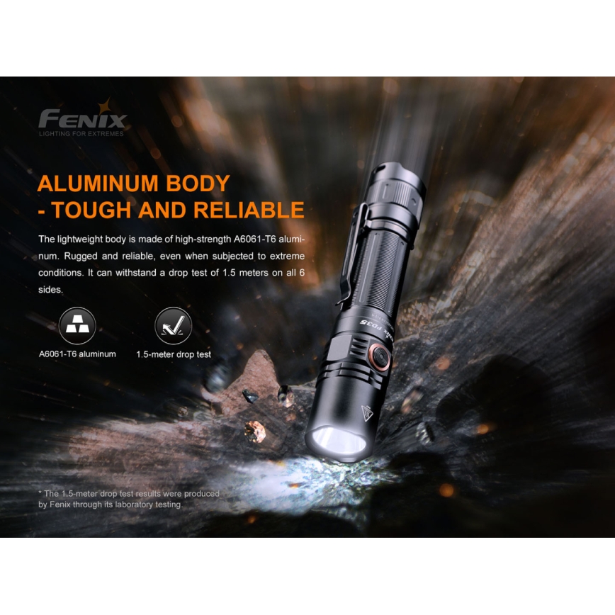 Fenix PD35V30 - LED Oplaadbare zaklamp LED/USB/2xCR123A IP68 1700 glanzend 230 h 2600 mAh