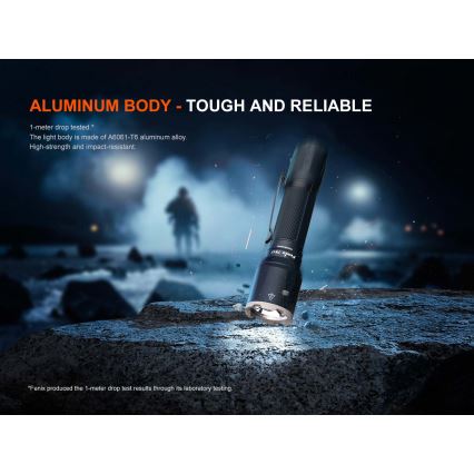 Fenix TK17BLK - Dimbare oplaadbare LED-zaklamp (LED/USB) 6000 mAh IP68 3600 lm 60 h zwart