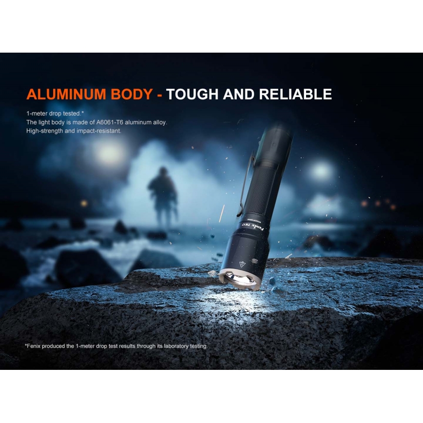 Fenix TK17BLK - Dimbare oplaadbare LED-zaklamp (LED/USB) 6000 mAh IP68 3600 lm 60 h zwart