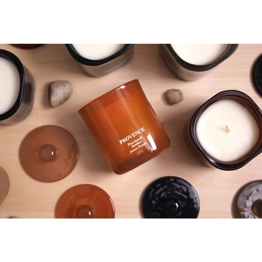 Geurkaars PATCHOULI AMBER 180 g, brandduur 25 uur