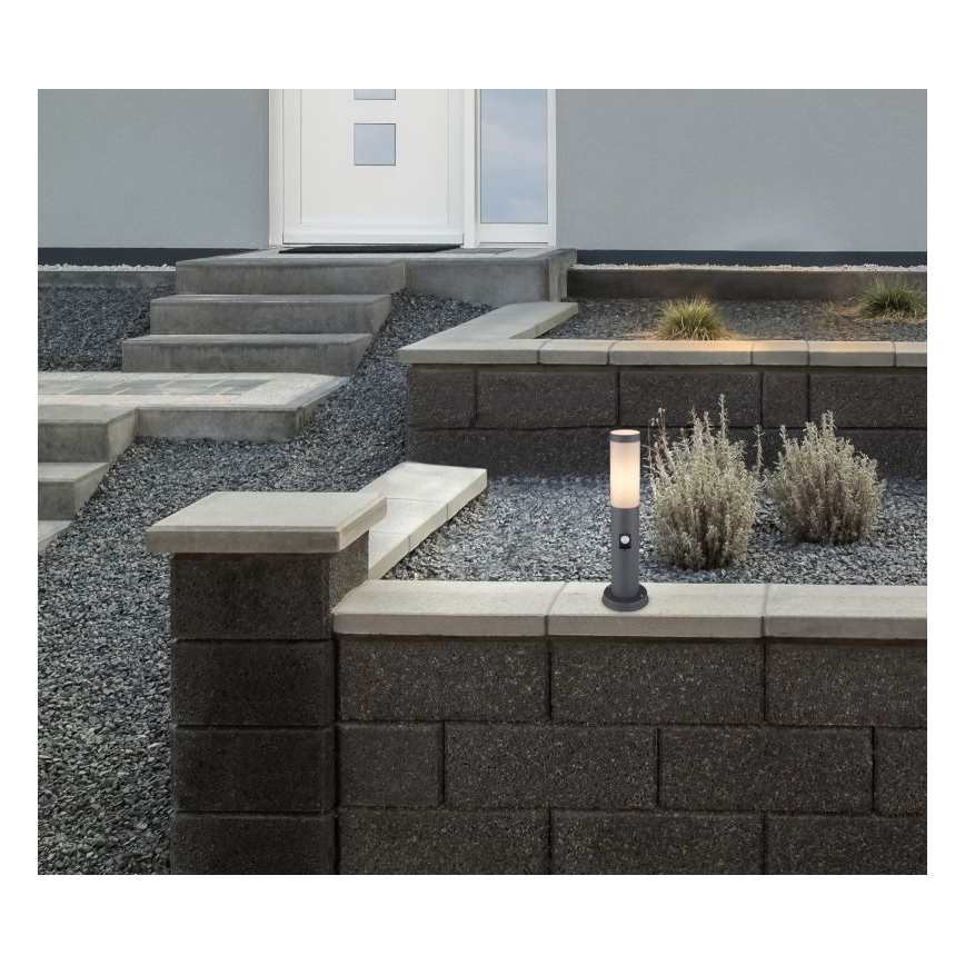 Globo - Buitenlamp met sensor 1xE27/15W/230V 45 cm IP44