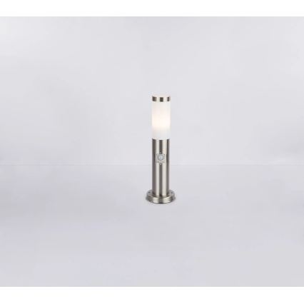 Globo - LED-buitenlamp met sensor 1xE27/8,8W/230V IP44