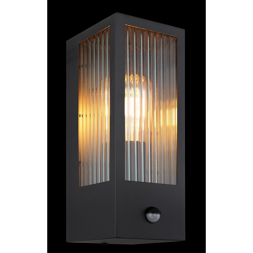 Globo wandlamp met sensor 1xE27/60W/230V IP44